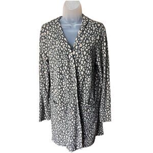 Lazy Sunday Super Soft Gray Animal Print Open Front Long Cardigan Sz M Pockets